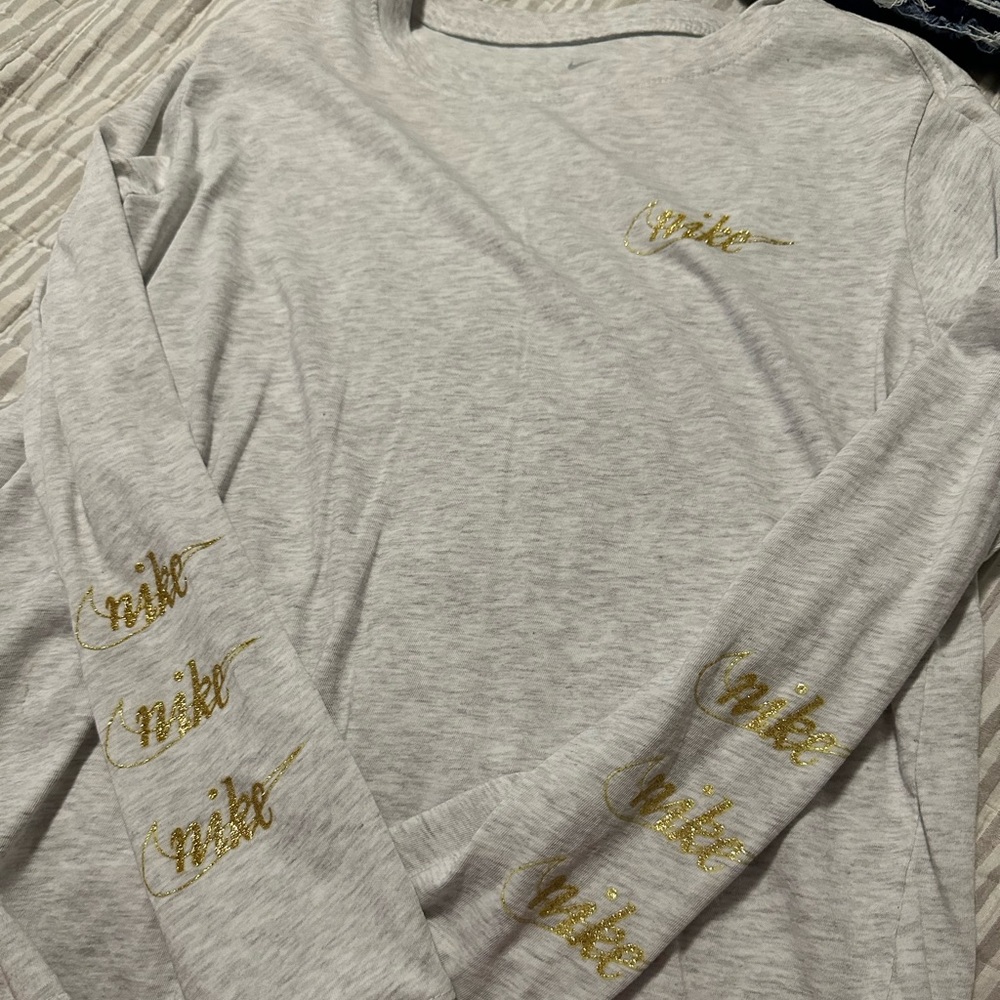 Nike long sleeve